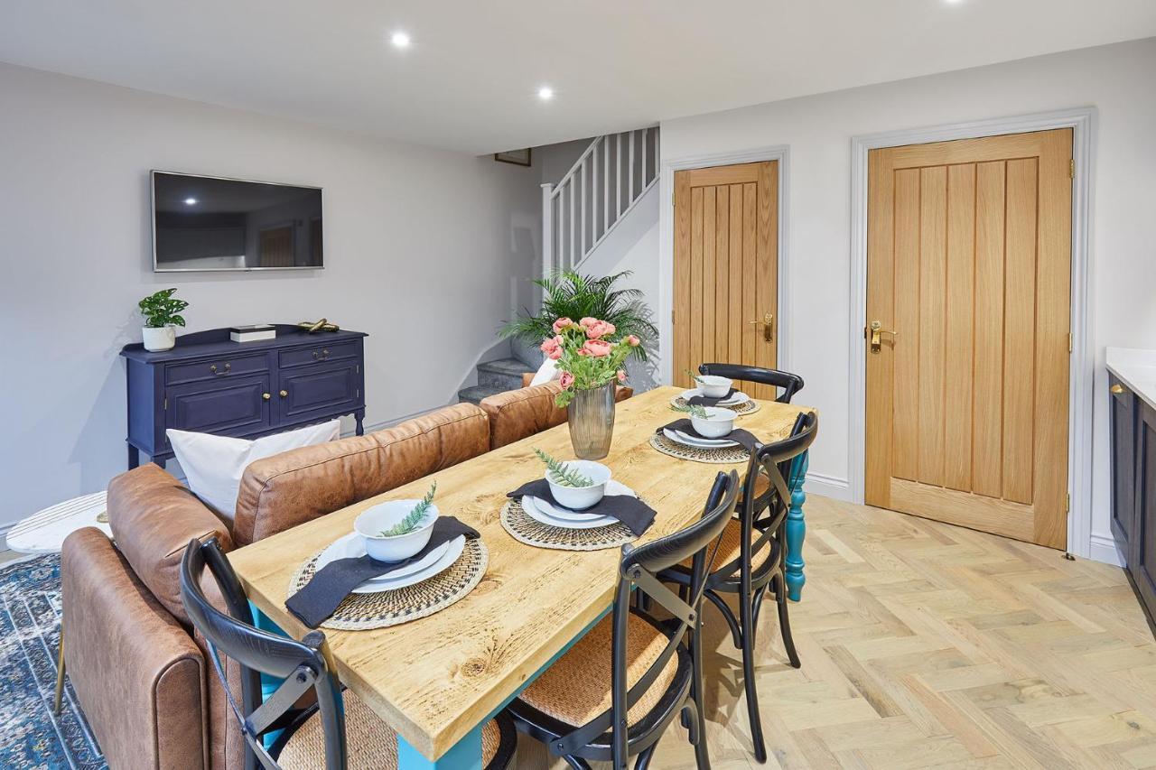 Host & Stay - Black Swan Mews Ripon Exterior photo